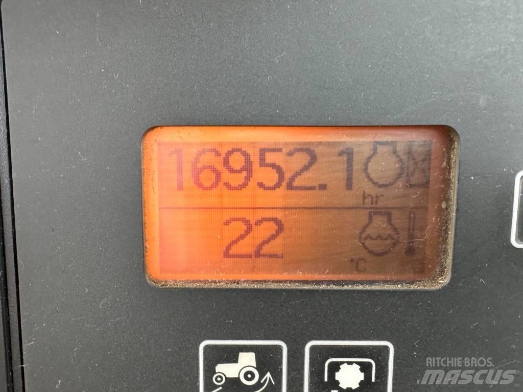 John Deere 8330 Tratores Agrícolas usados