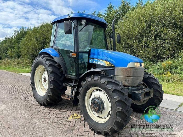 New Holland TD90 D Tratores Agrícolas usados