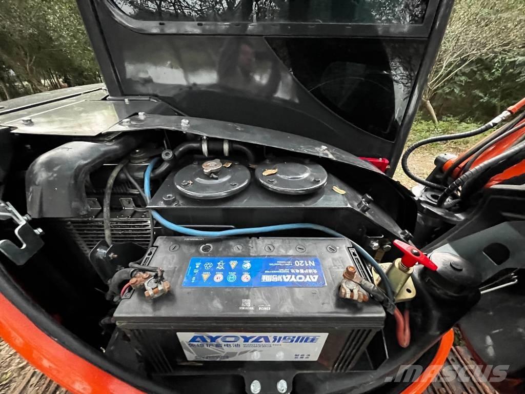 Hitachi ZX 50 U Mini Escavadoras <7t