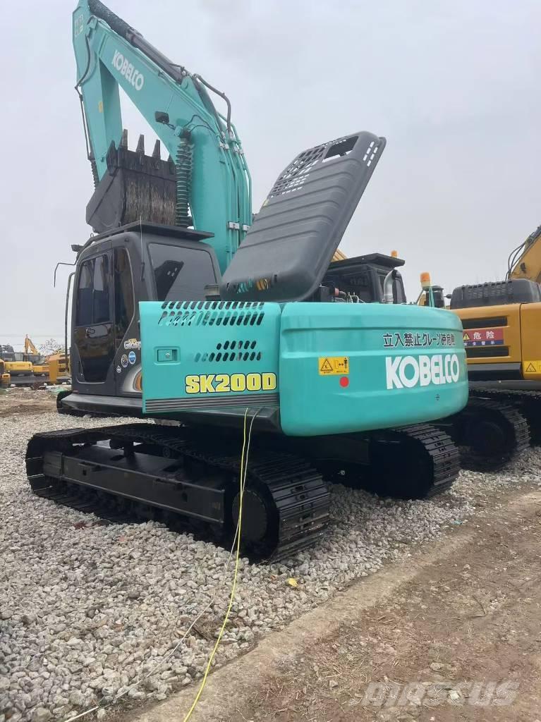 Kobelco SK 200 Escavadoras de rastos