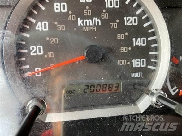 Isuzu NRR Camiões de entrega de bebidas
