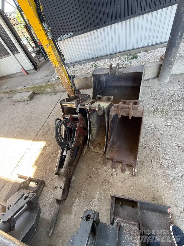 Wacker Neuson 9503 Escavadoras de rodas