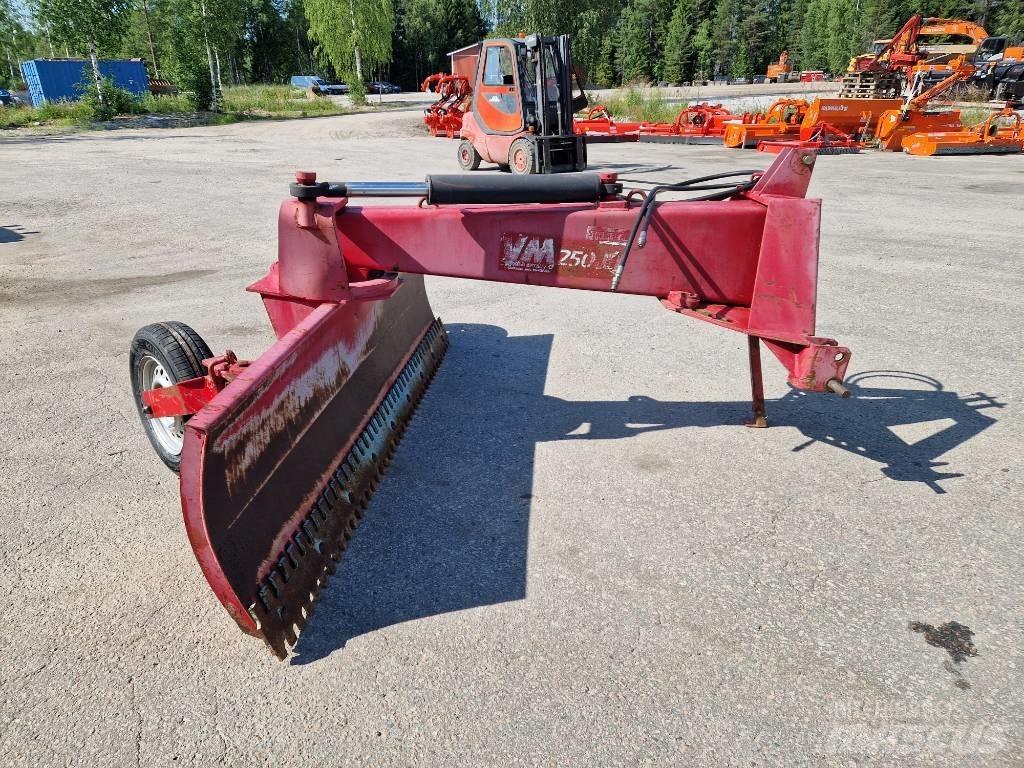 VM 250JH Niveladoras de arraste