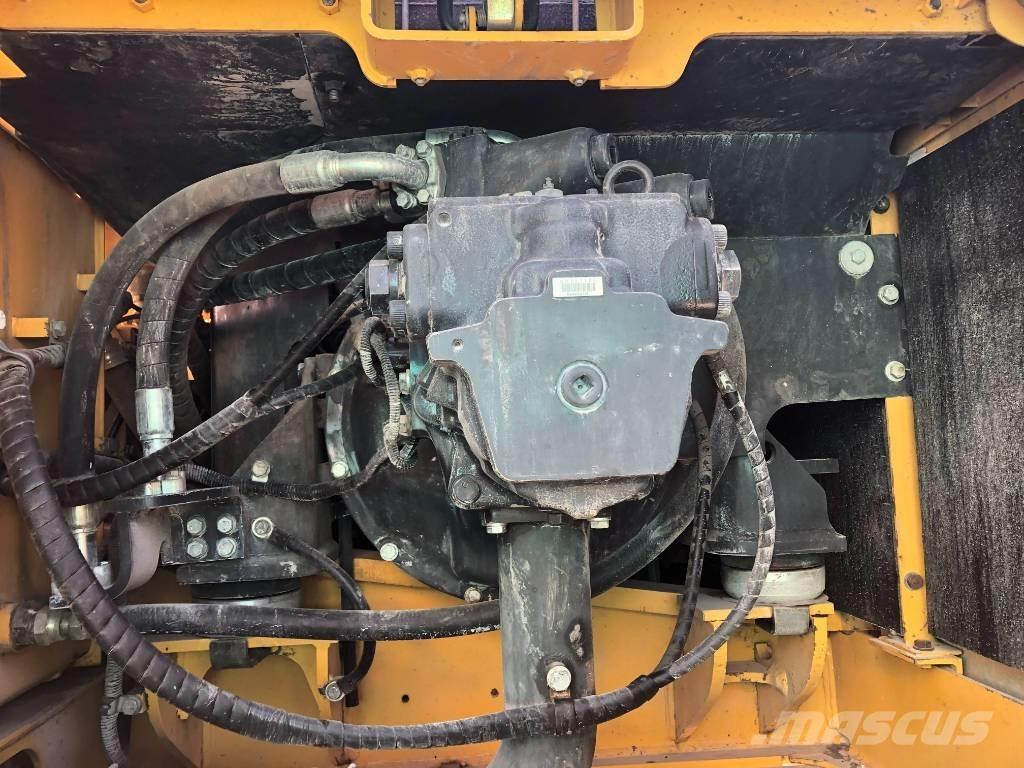 Komatsu 350 Escavadoras de rastos