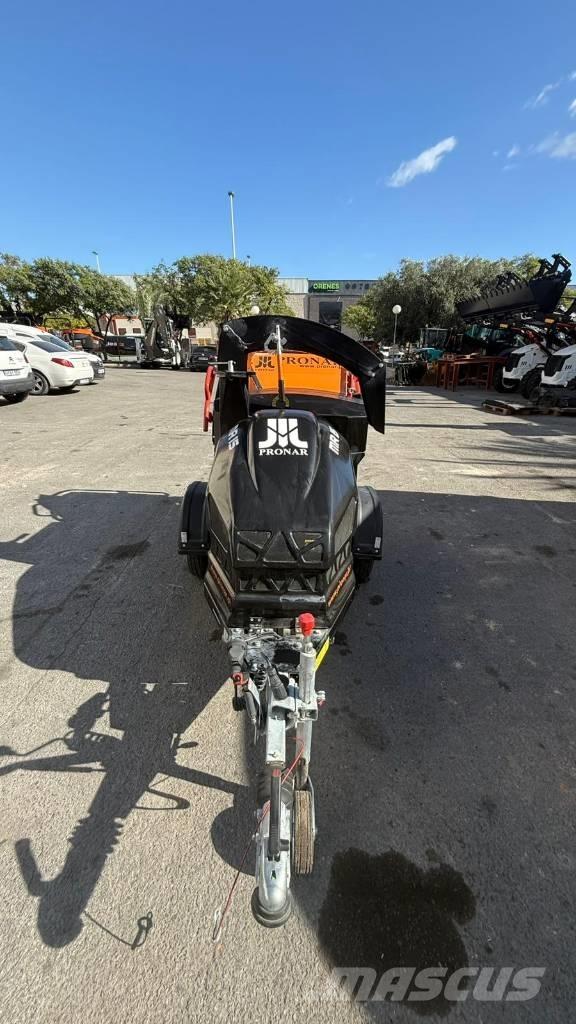 Pronar MR-15 Moedores de coto