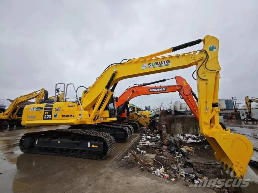 Komatsu PC 220-8 Escavadoras de rastos