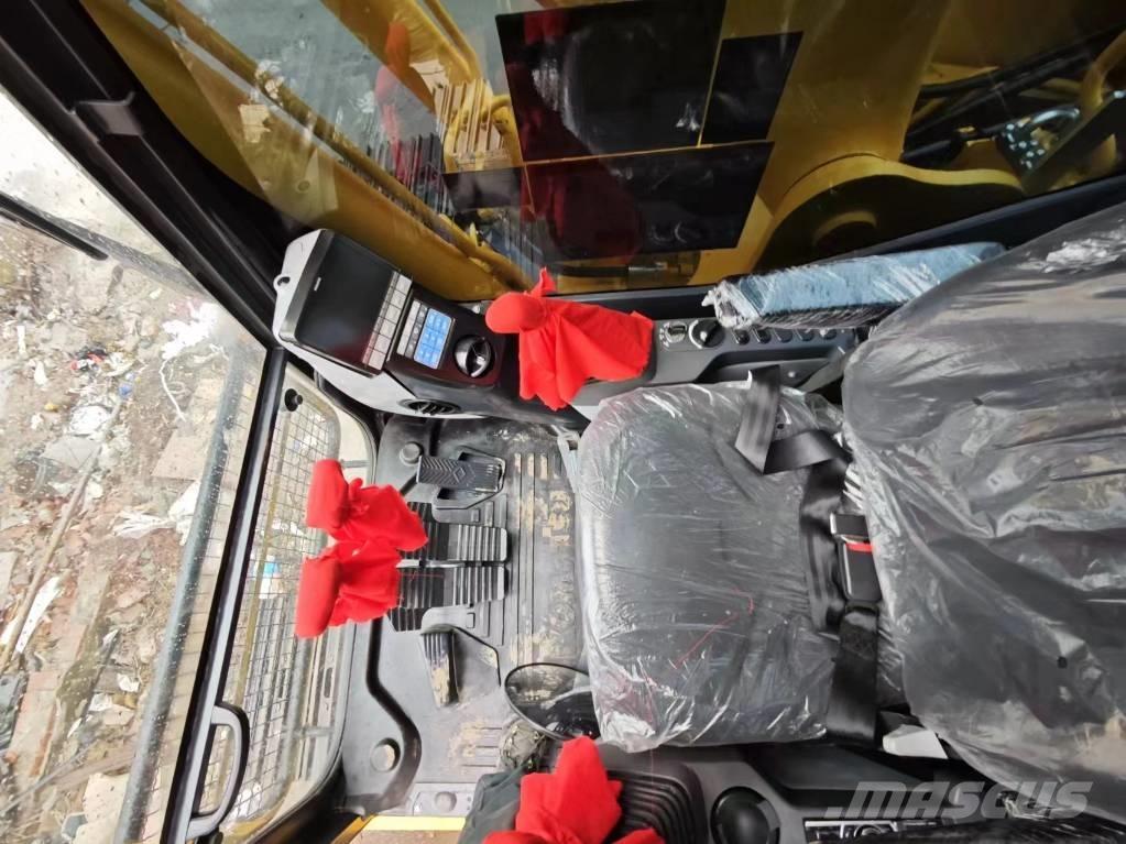 Komatsu PC 220-8 Escavadoras de rastos