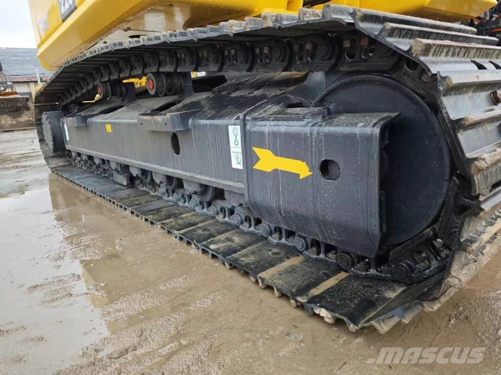 Komatsu PC 220-8 Escavadoras de rastos