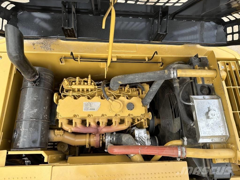 CAT 320 D Escavadoras de rastos