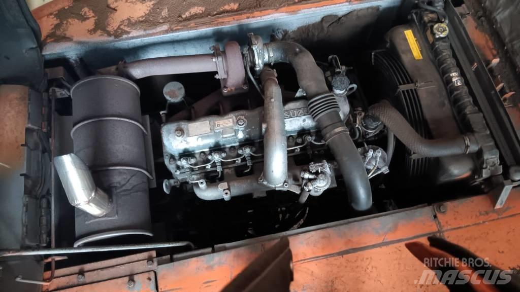 Hitachi EX 200-2 Escavadoras de rastos