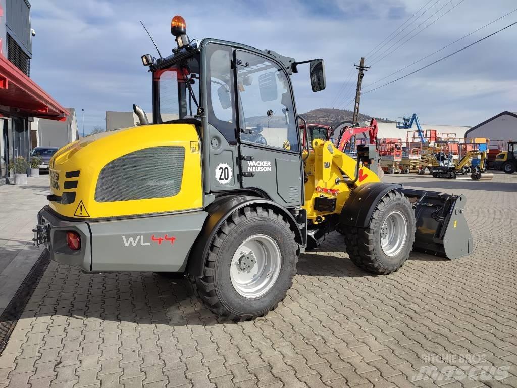 Wacker Neuson WL 44 Pás carregadoras de rodas