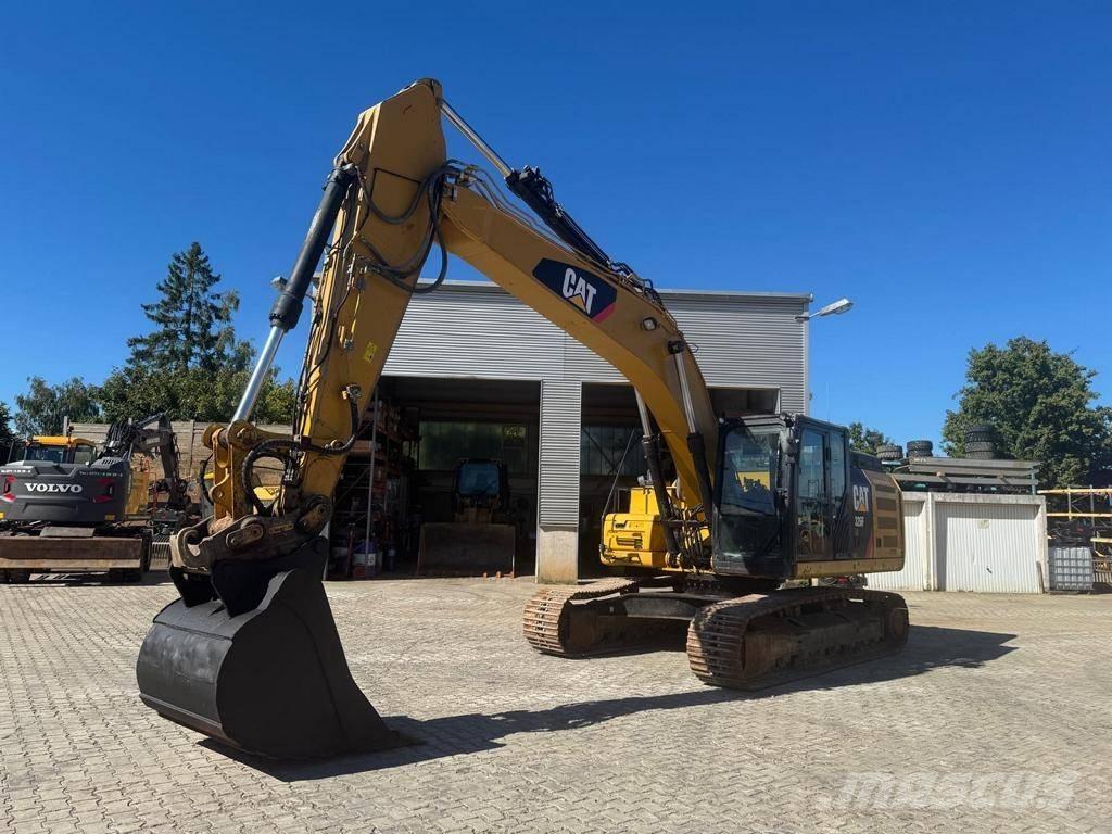CAT 326 F LN Escavadoras de rastos