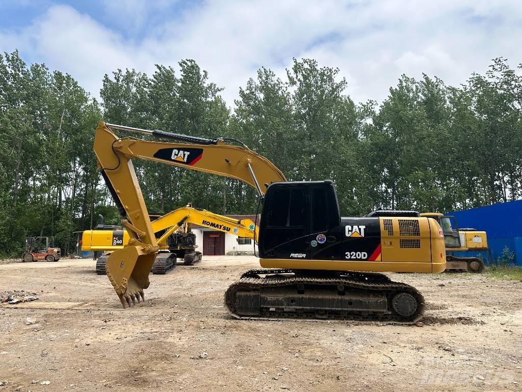 CAT 320D Escavadoras de rastos
