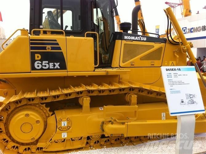 Komatsu D 65 EX-16 Dozers - Tratores rastos