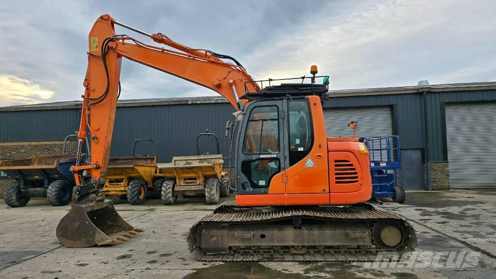 Doosan DX 140 LCR-3 Escavadoras de rastos