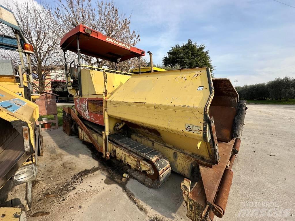 Dynapac F 141 C Pavimentadoras de asfalto