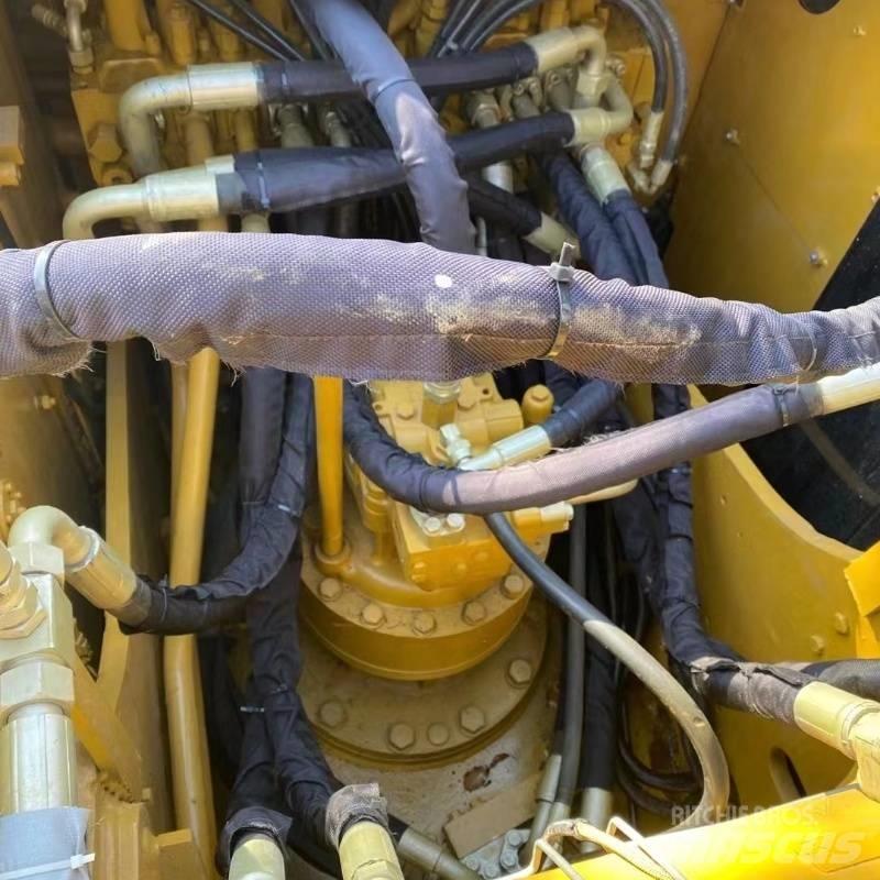 CAT 320 D Escavadoras de rastos