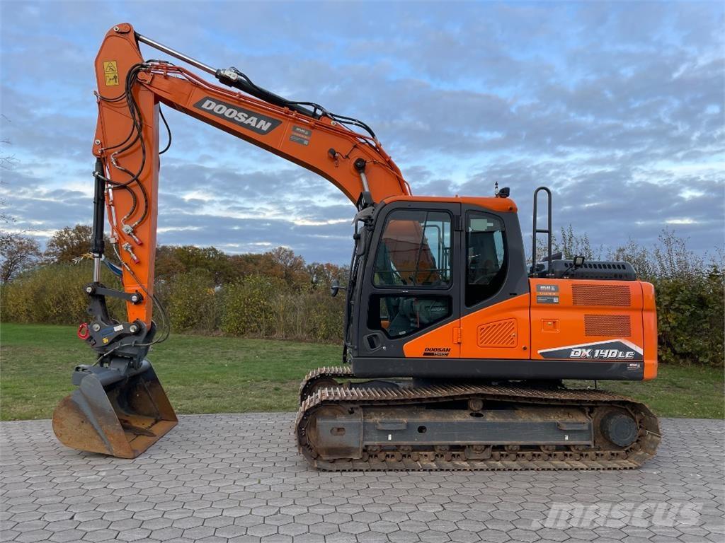 Doosan DX140LC-7 Escavadoras de rastos