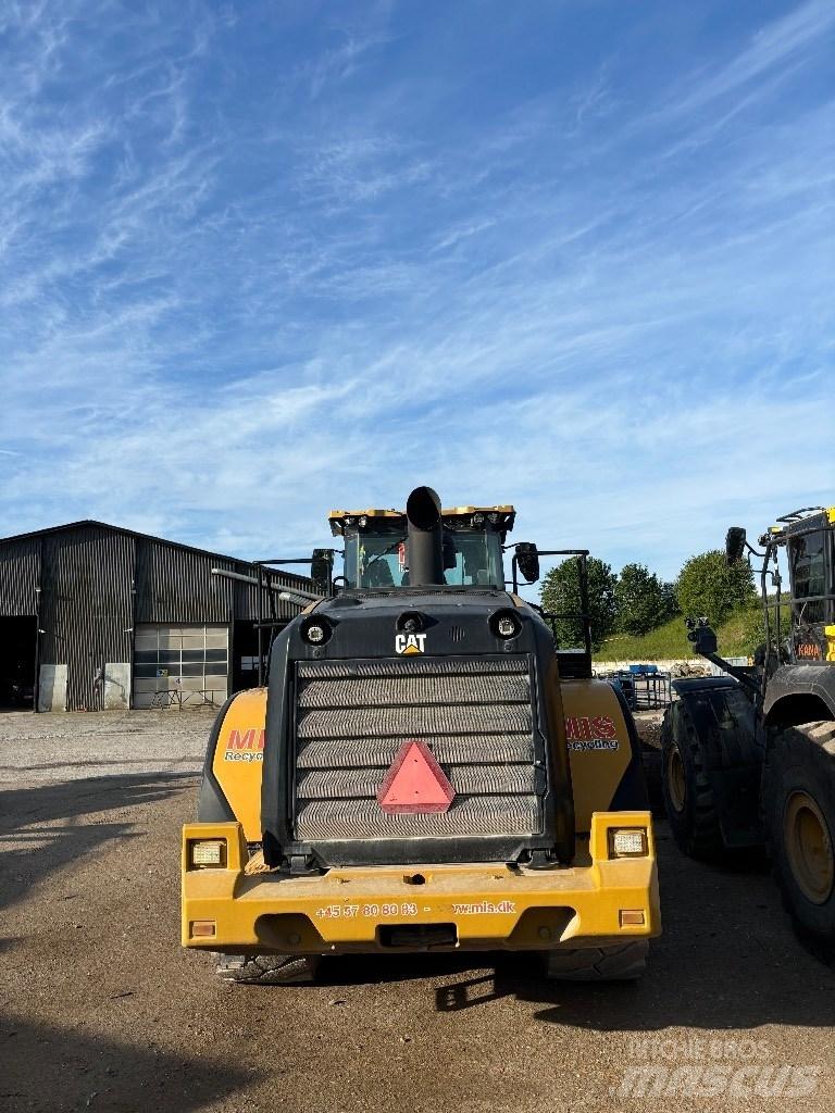 CAT 966m Pás carregadoras de rodas