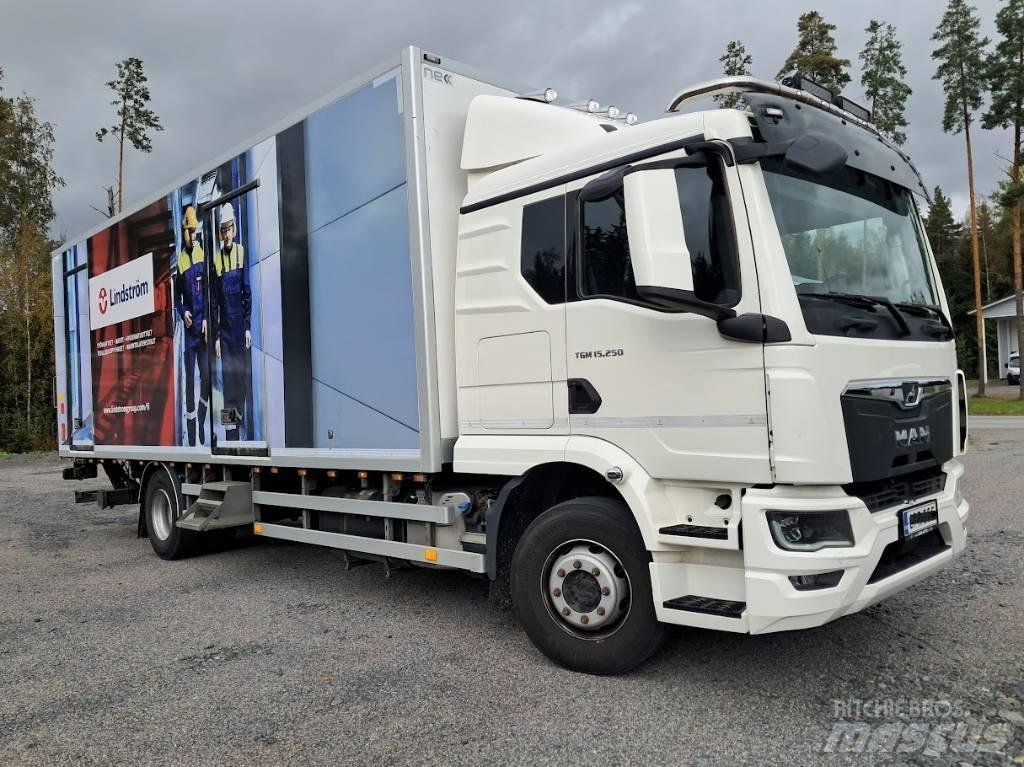 MAN TGM 15.250 Camiões de caixa fechada