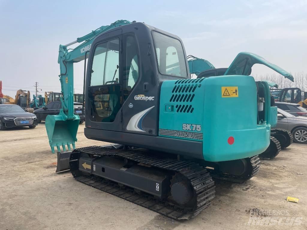 Kobelco SK 75 Mini Escavadoras <7t