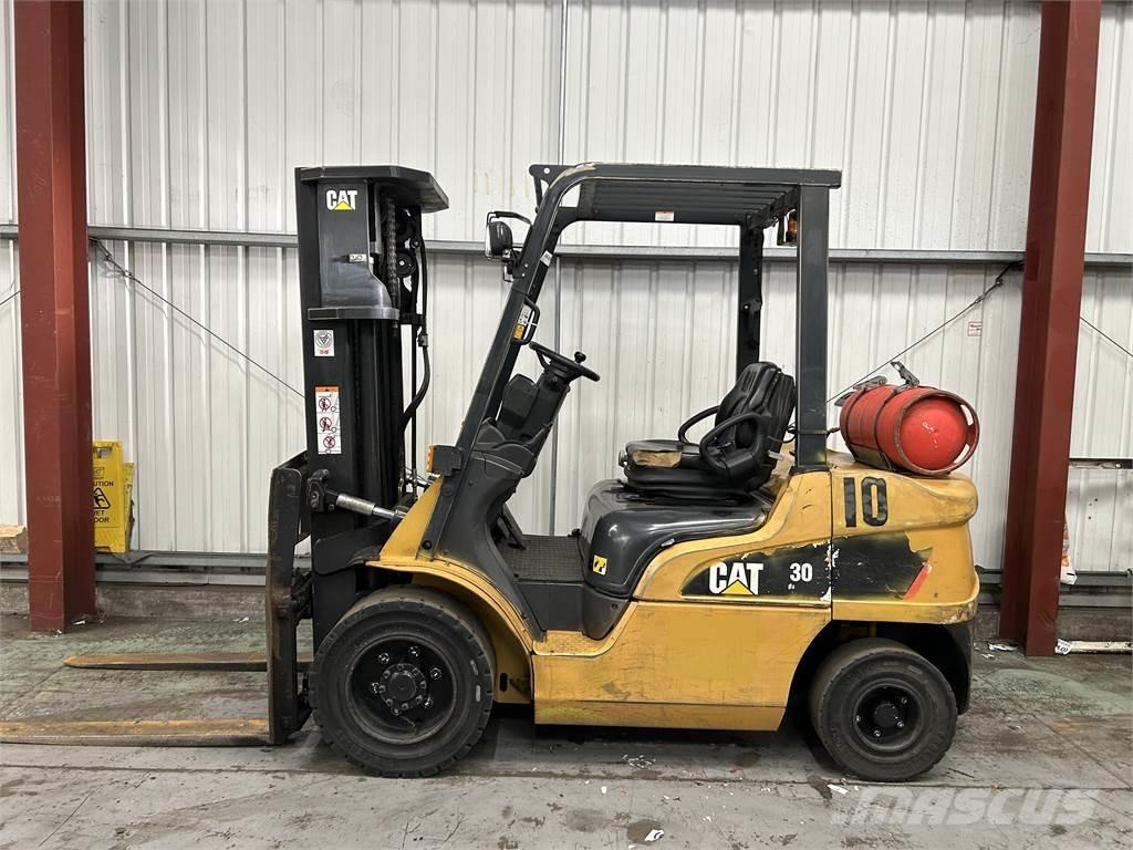 CAT GP30NT Empilhadores a gás