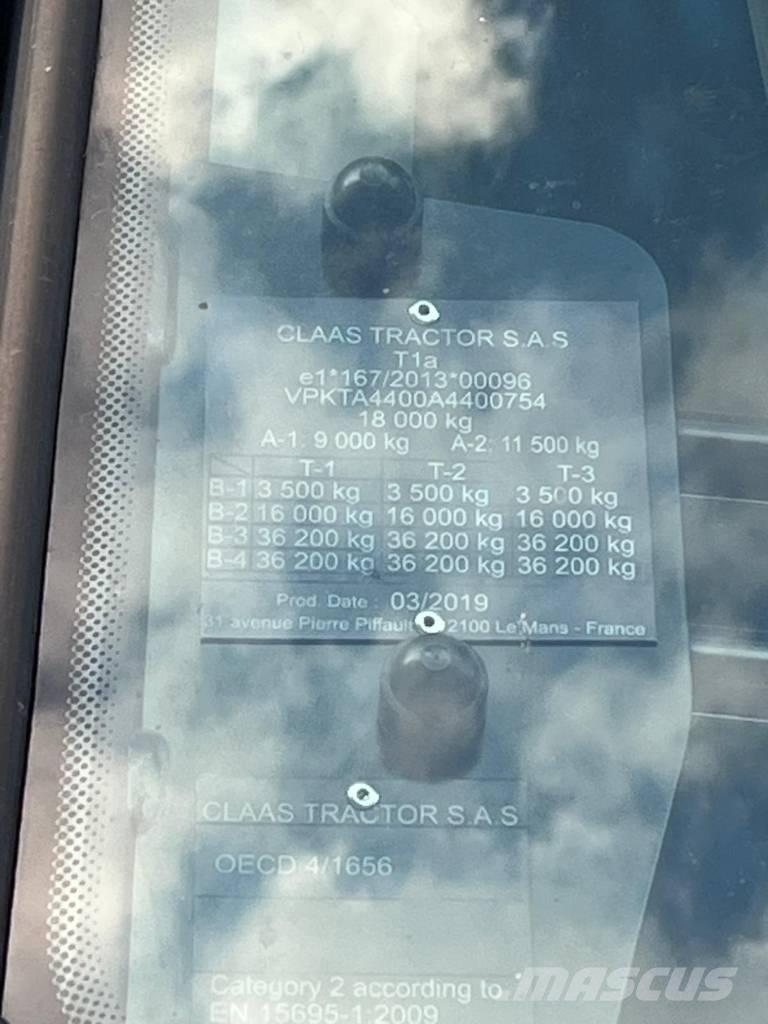 CLAAS Axion 920 Tratores Agrícolas usados