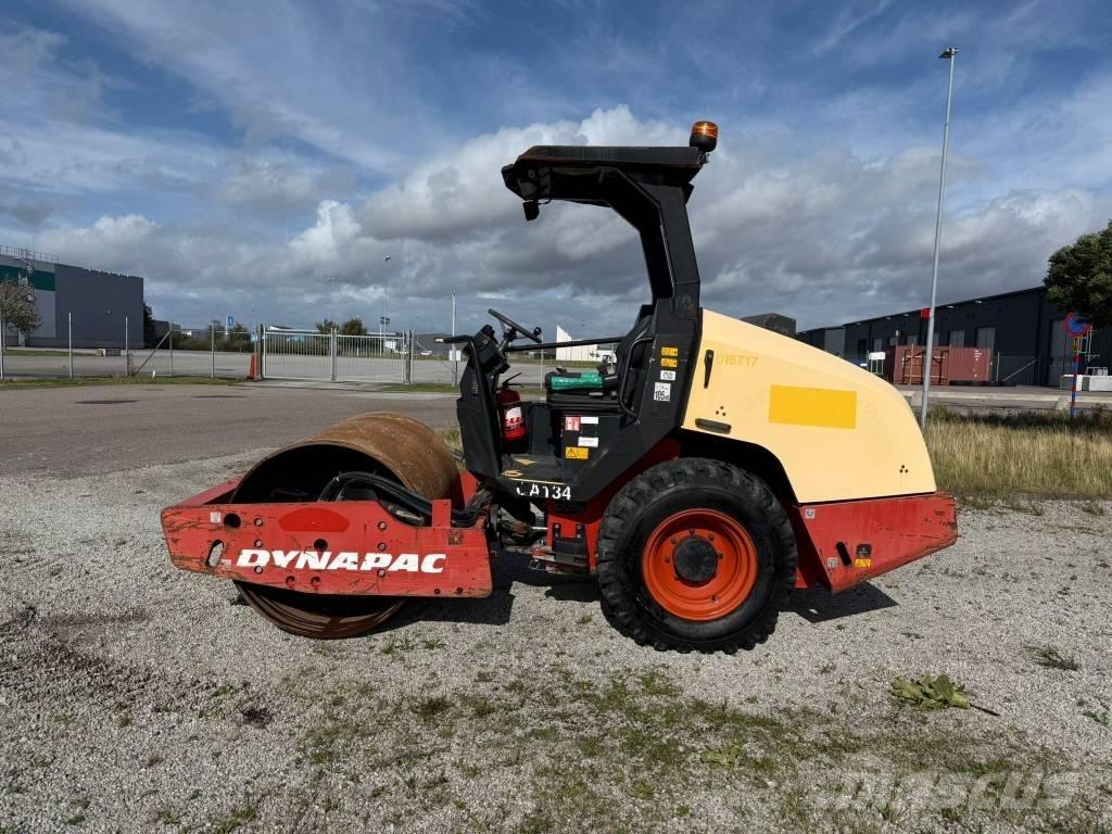 Dynapac CA 134 D Cilindros Compactadores monocilíndricos