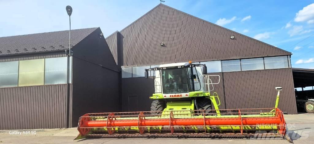 Claas 570 Ceifeiras debulhadoras
