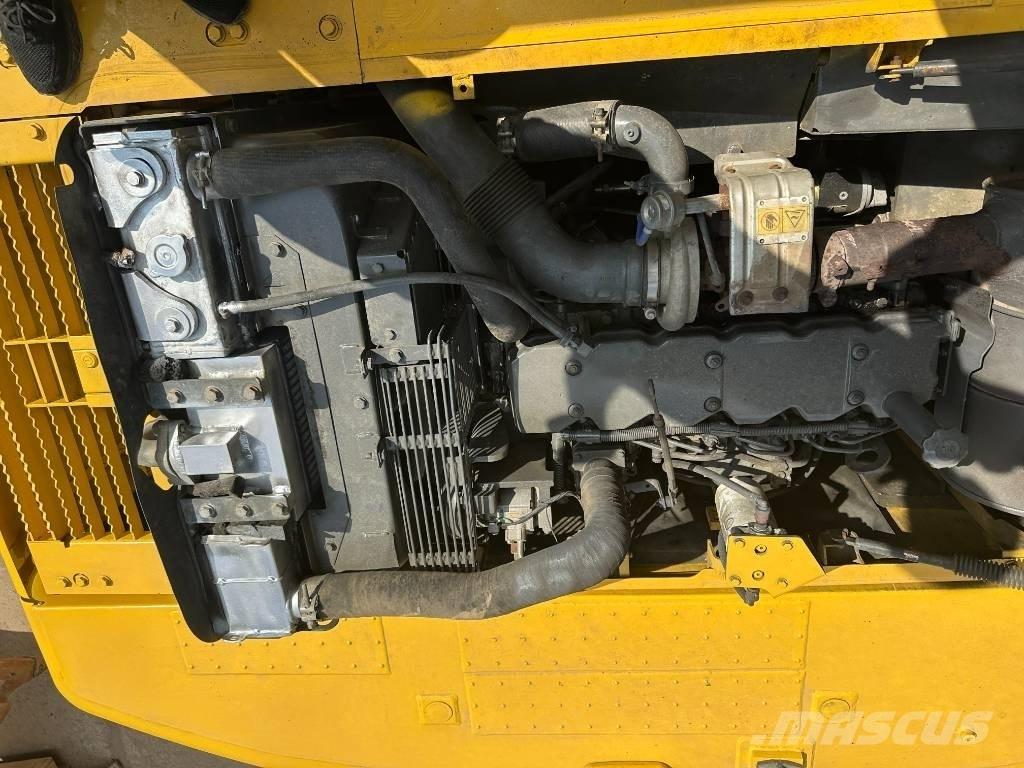 Komatsu PC220-8 Escavadoras Midi 7t - 12t