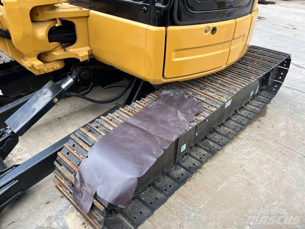 CAT 303.5E2 Mini Escavadoras <7t
