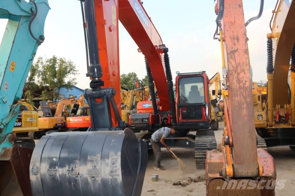 Doosan dx225 Escavadoras de rastos