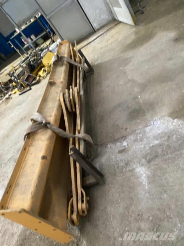 Volvo A 40 F Portas traseiras
