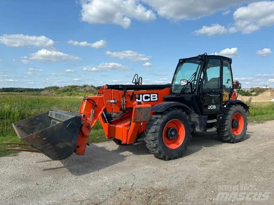 JCB 540-140 Manipuladores telescópicos