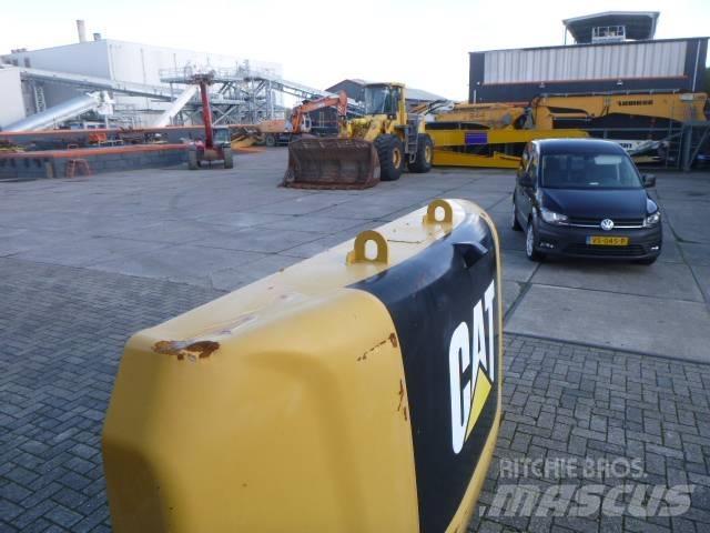 CAT 336 F L Chassis e suspensões
