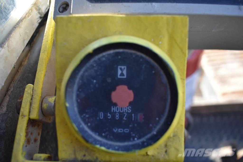 Hitachi KH 230-3 Gruas de rastos