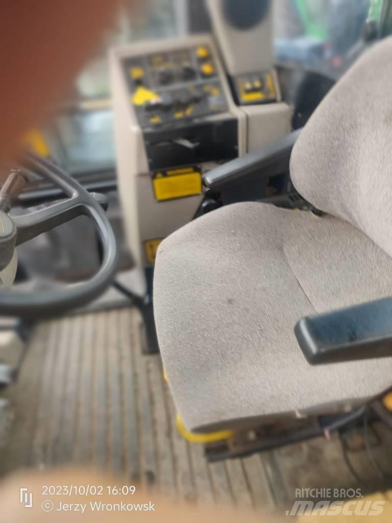 JCB 1135 4WS Tratores Agrícolas usados