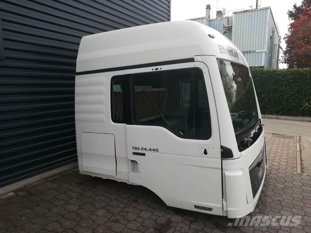 MAN TGS LX EURO 6 Cabines e interior