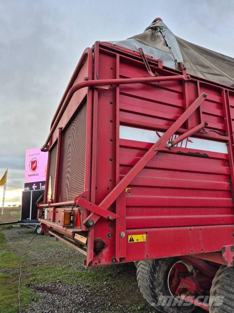 JF 3500 Atrelados auto-carregadores