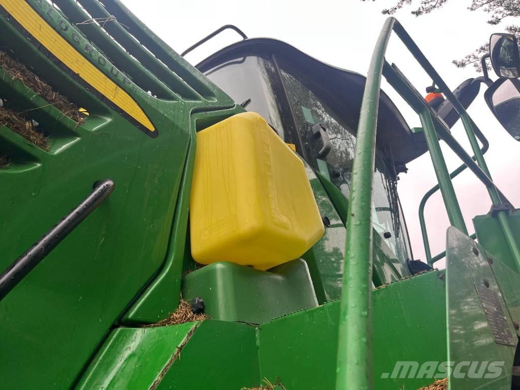 John Deere 8300 Forrageiras auto-propulsionadas