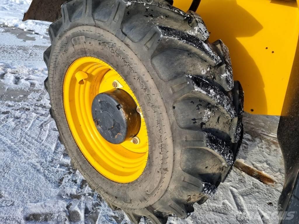 JCB 535-140 - MB9 Manipuladores telescópicos