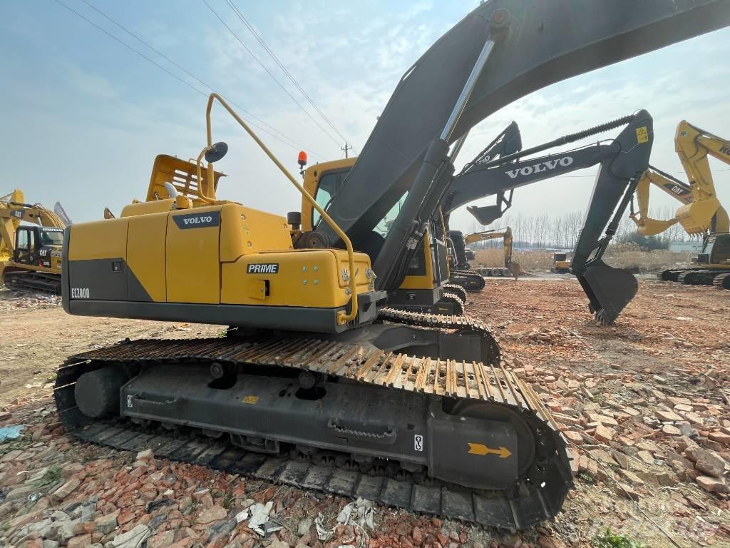 Volvo EC 200 Escavadoras de rastos