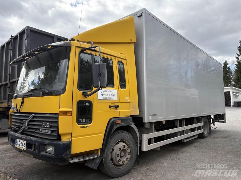Volvo FL612 Camiões de caixa fechada