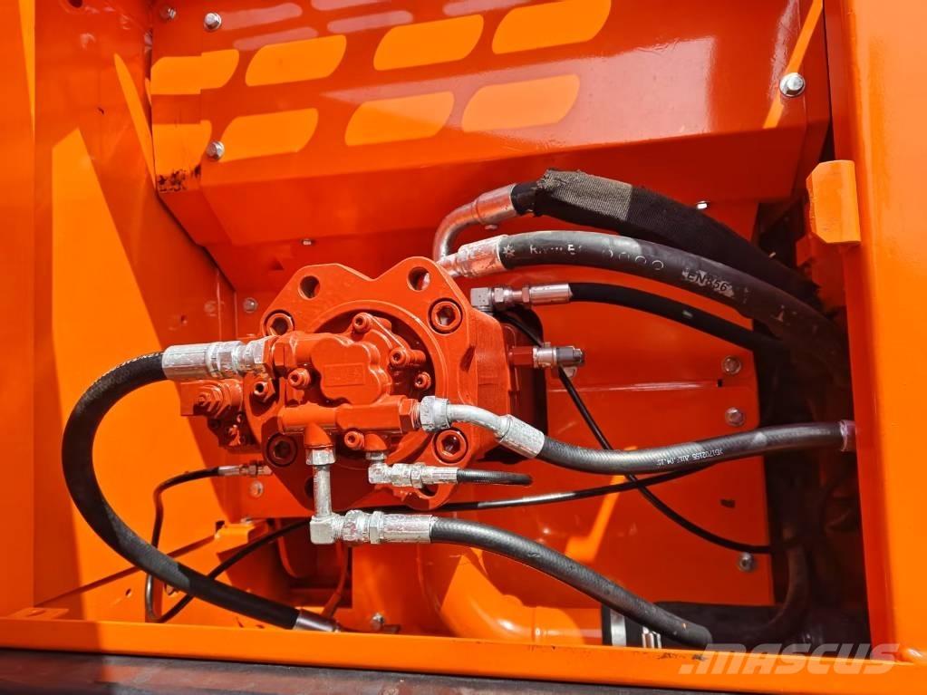 Doosan DX 225 LC-9C Escavadoras de rastos