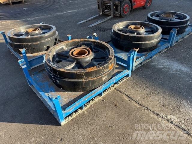 CAT 6020 NEW IDLER Rastos, correntes e material rodante