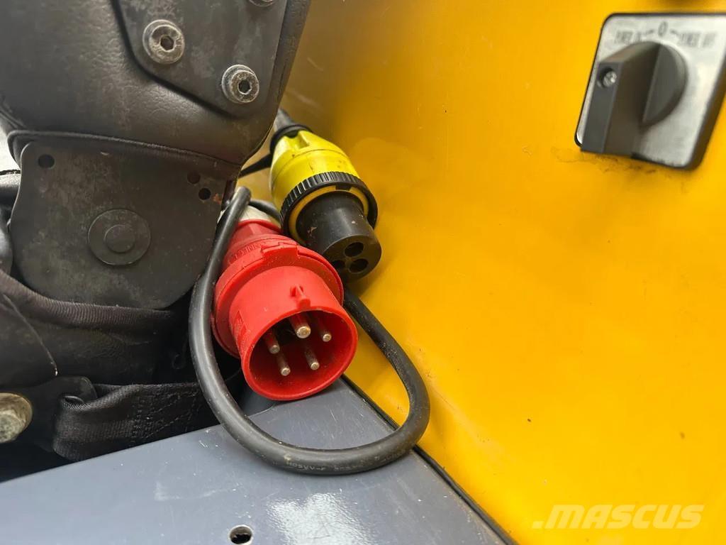 Eurotrac W11-E Pás carregadoras de rodas