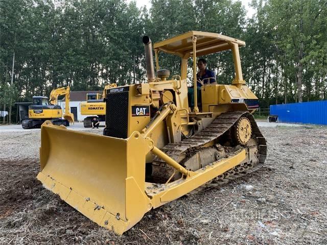 CAT D5G Dozers - Tratores rastos