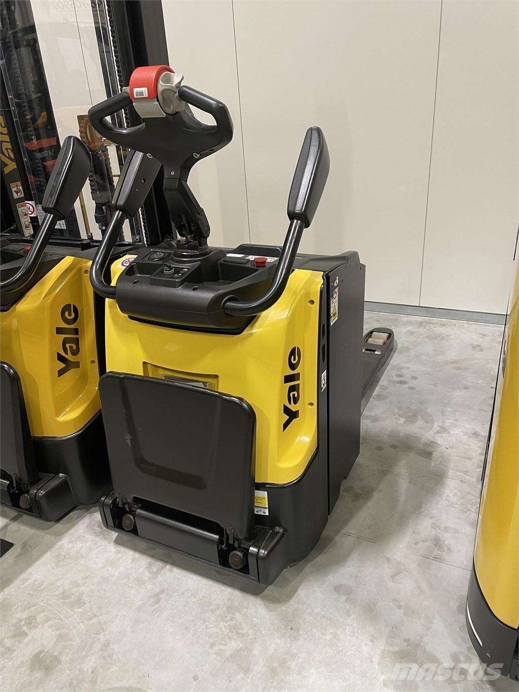 Hyster P2,5S Porta-paletes com plataforma