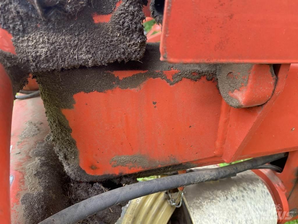 Kuhn GF6301MH Ancinho virador