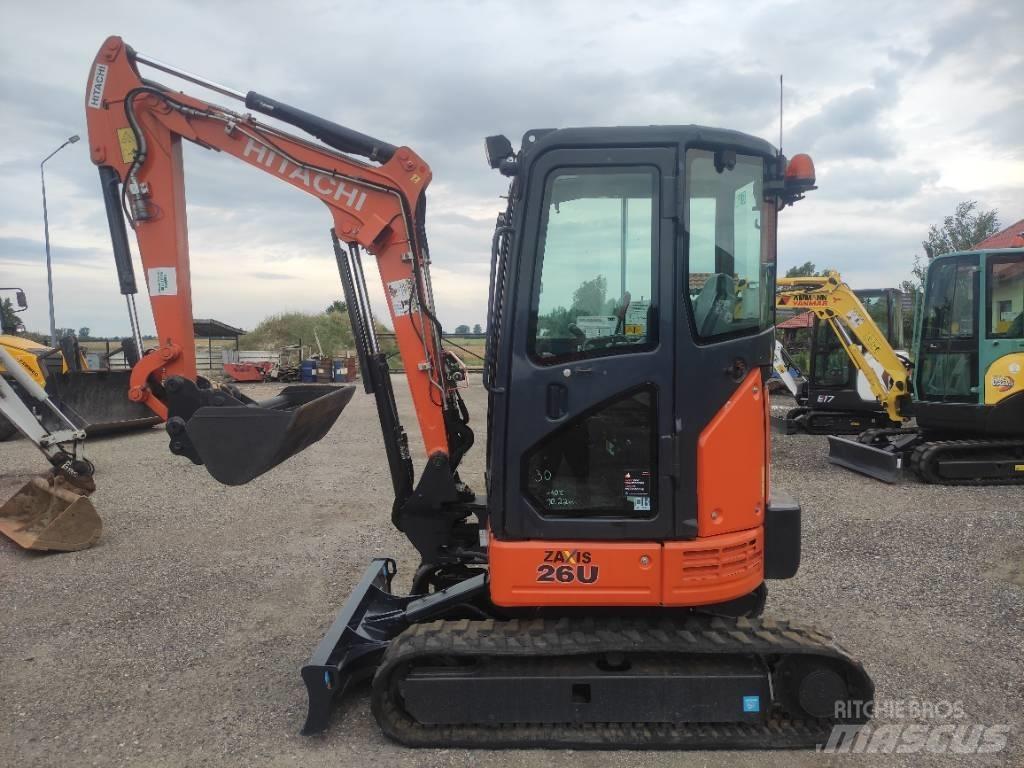 Hitachi ZX 26 U-6 Mini Escavadoras <7t